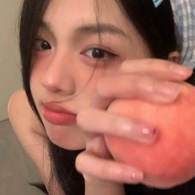 死后才知歌坛天后暗恋我十年